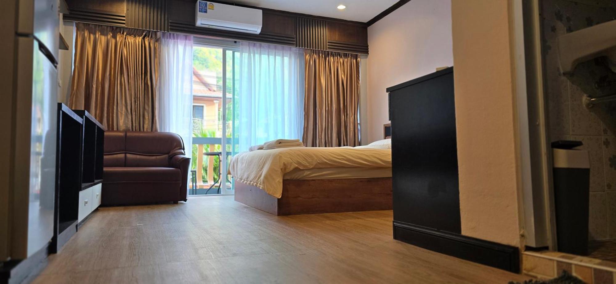 Taxim Boutique Patong