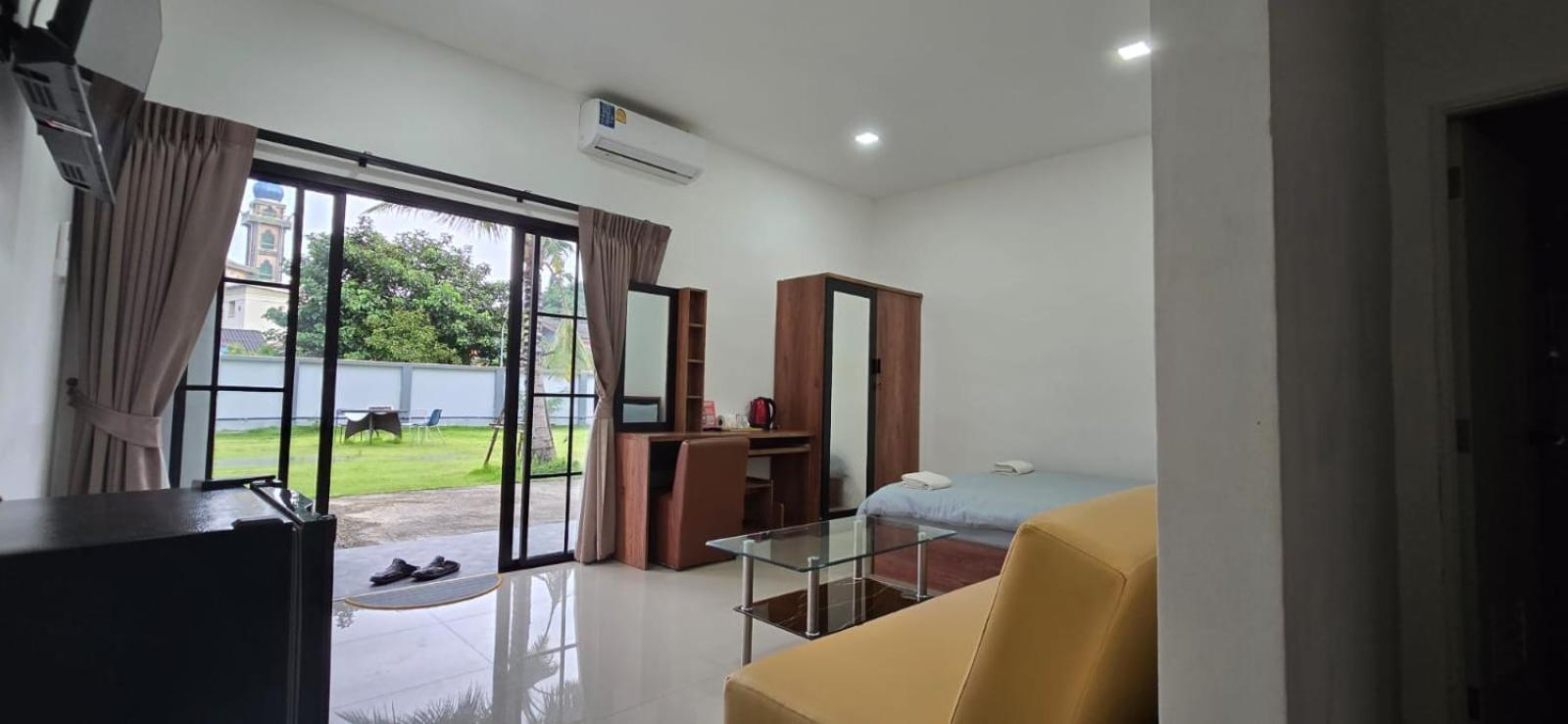 Отель Taxim Boutique Patong